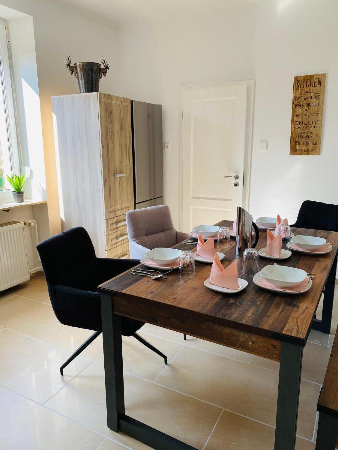 Wohnen Im Herzen Der Pfalz Neustadt an der Weinstrasse Ngoại thất bức ảnh